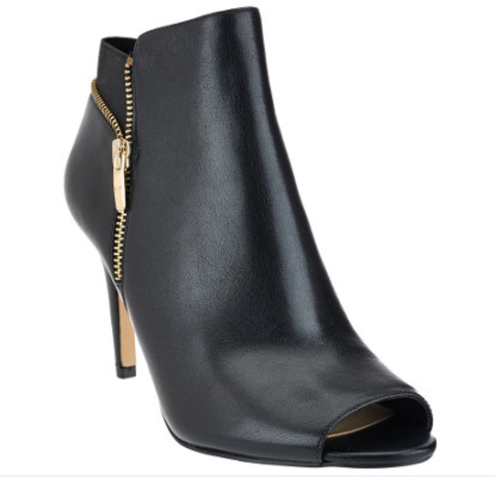 Marc Fisher Serenity Peep Toe Black Booties Sz 10